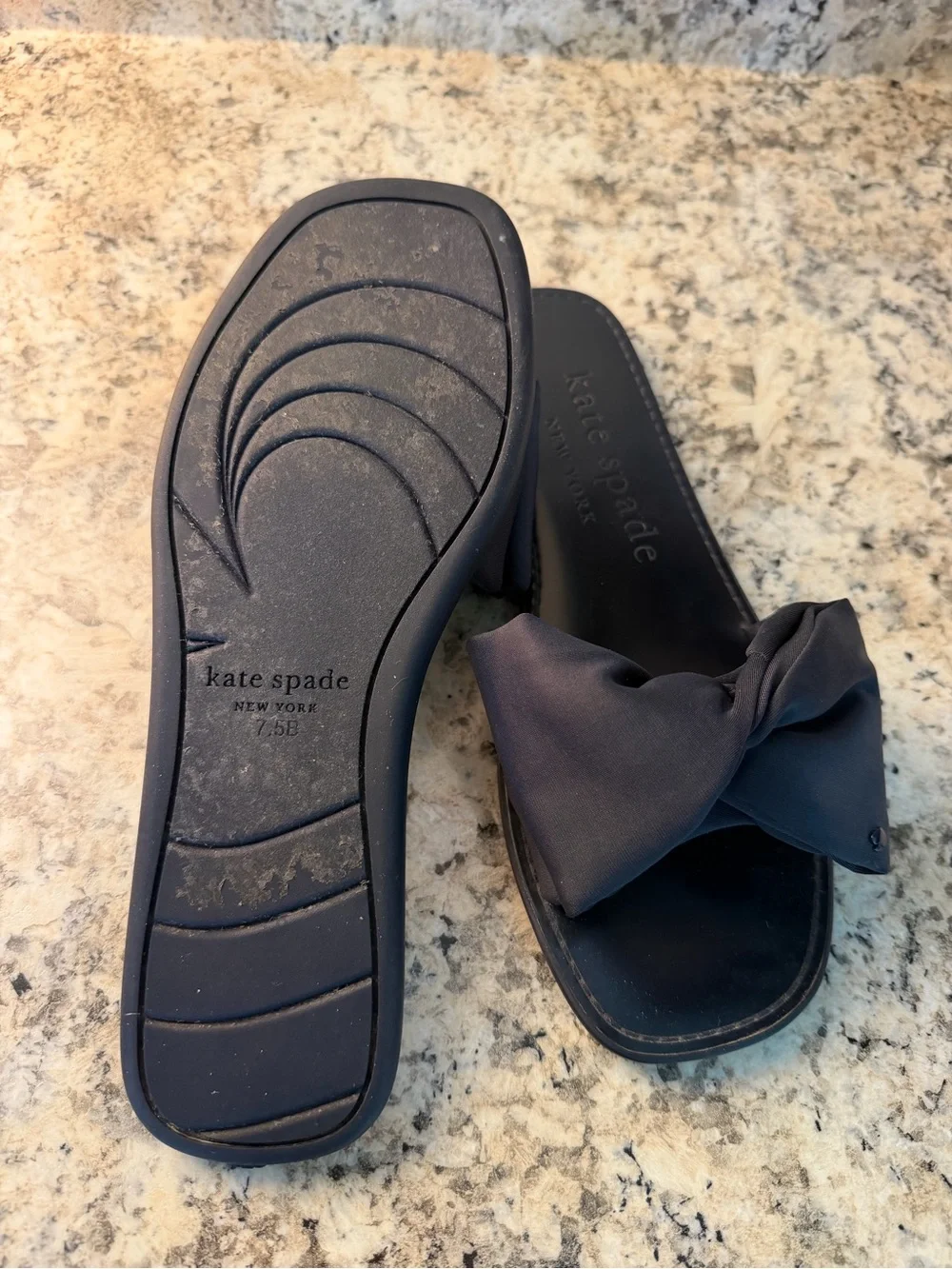 Kate Spade ♠️ Black Bow Slide Sandals Super Cute and Comfortable Worn Once